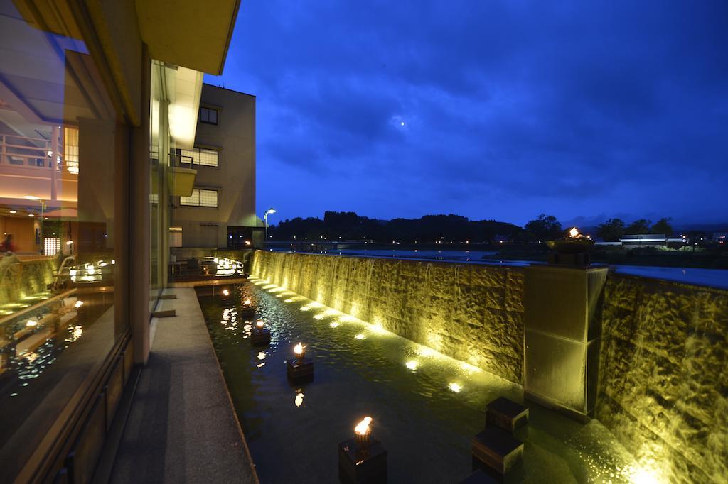 Ryokan Ayu No Sato Hitoyoshi Exterior photo